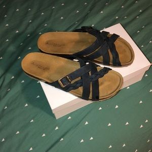 A. Giannetti Sandals 👡